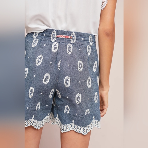 Ettitwa by Anthropologie Paisley Eyelet Chambray Shorts Size Medium/Large - Picture 2 of 6